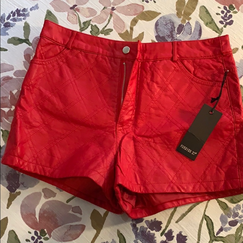 F21 shorts M